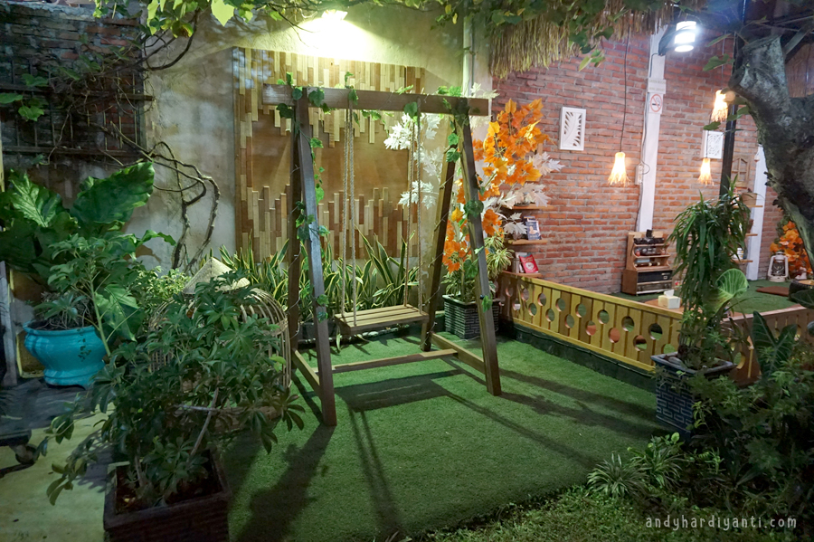 kebon cafe lombok